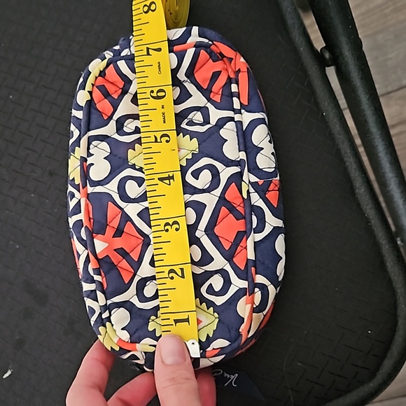 Vera Bradley makeup bag. Navy blue, white, orange and line green. Pre loved - Picture 6 of 8
